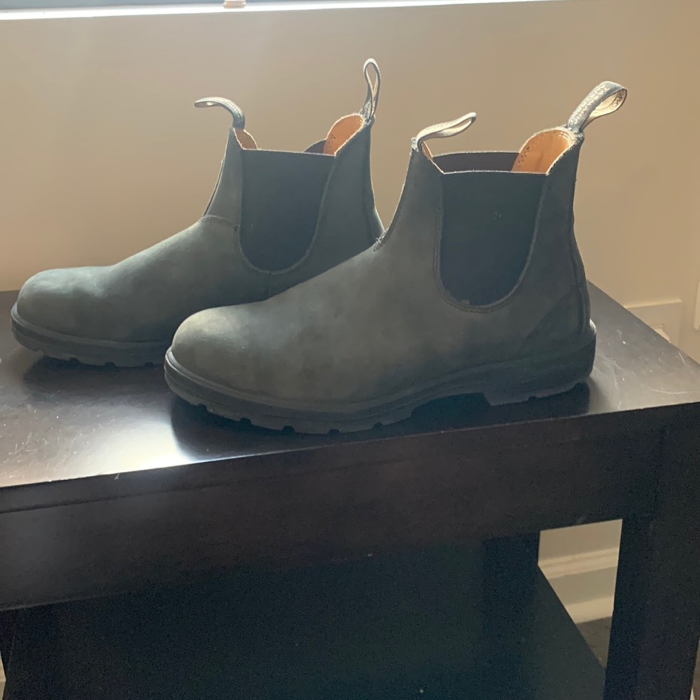 Blundstone rustic black leather boot (size 11)